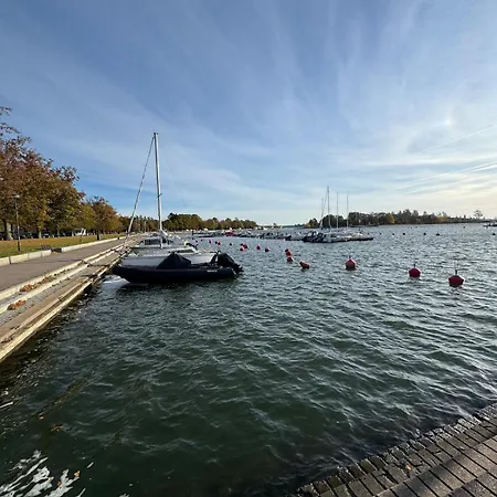 Cozy With Sauna & Bath Apartment *